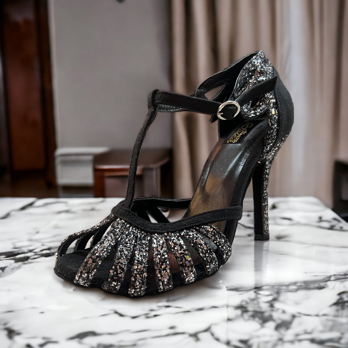 Alhena Black & Silver 4" Heel